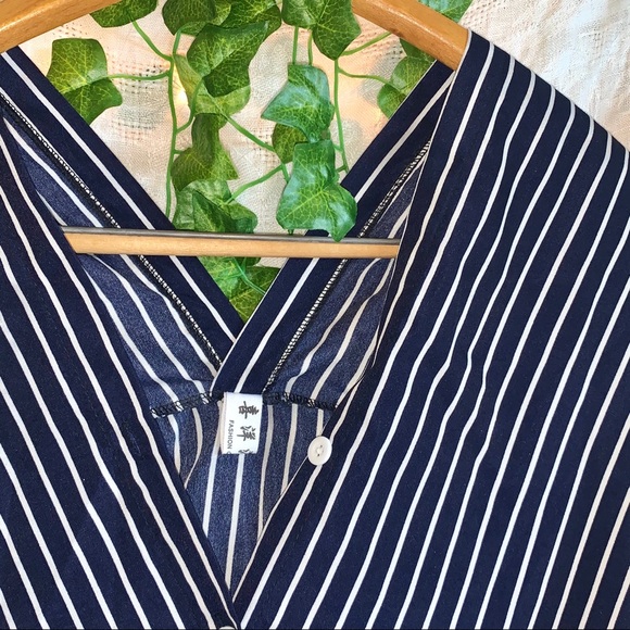 Navy blue striped blouse - Picture 2 of 3
